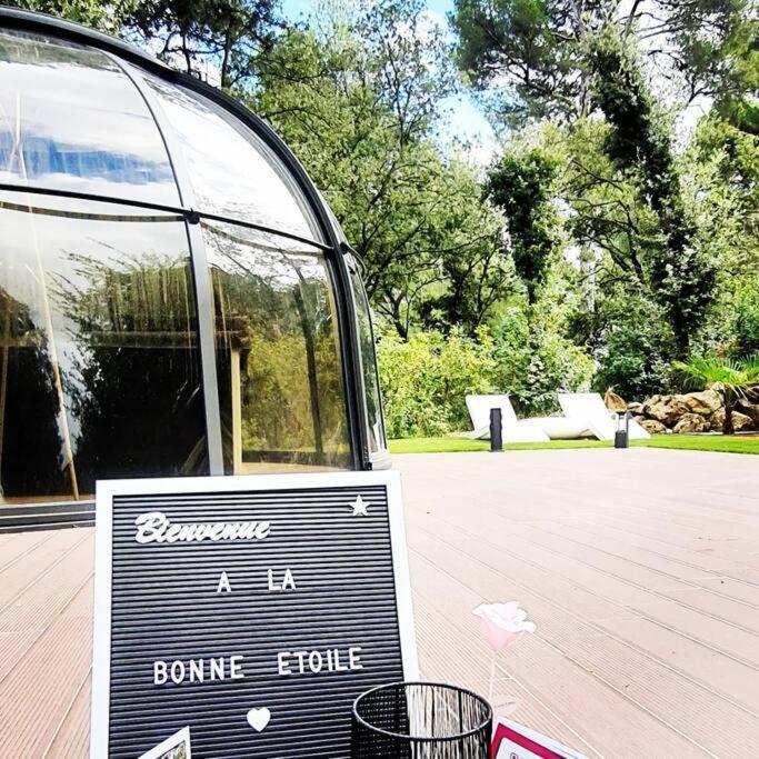 La Bonne Etoile Marseille ! Hebergement Romantique ! Jacuzzi Et Piscine Exterior foto