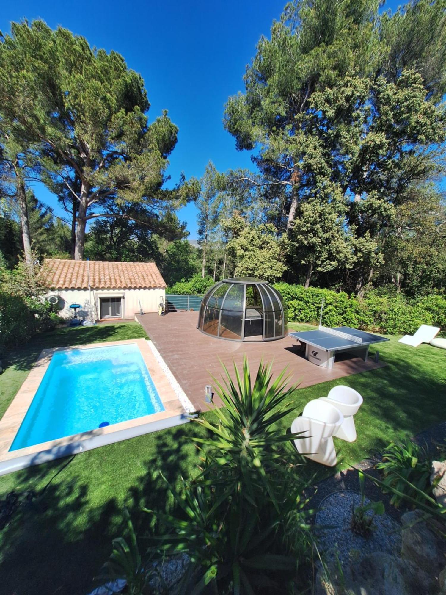 La Bonne Etoile Marseille ! Hebergement Romantique ! Jacuzzi Et Piscine Exterior foto